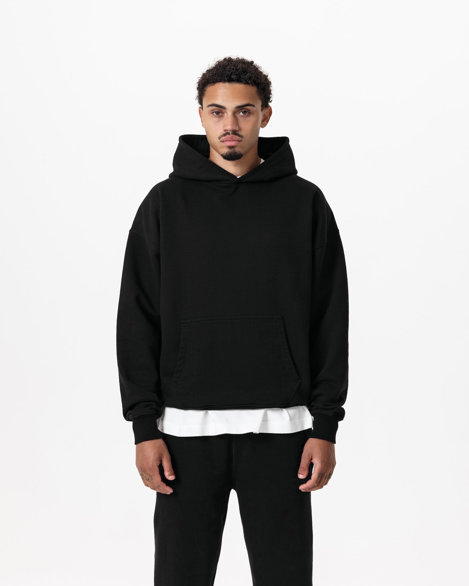 Core Hoodie – Black